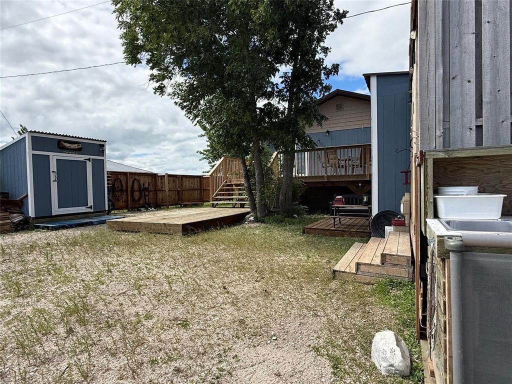 6 Beach Road, Langruth, MB