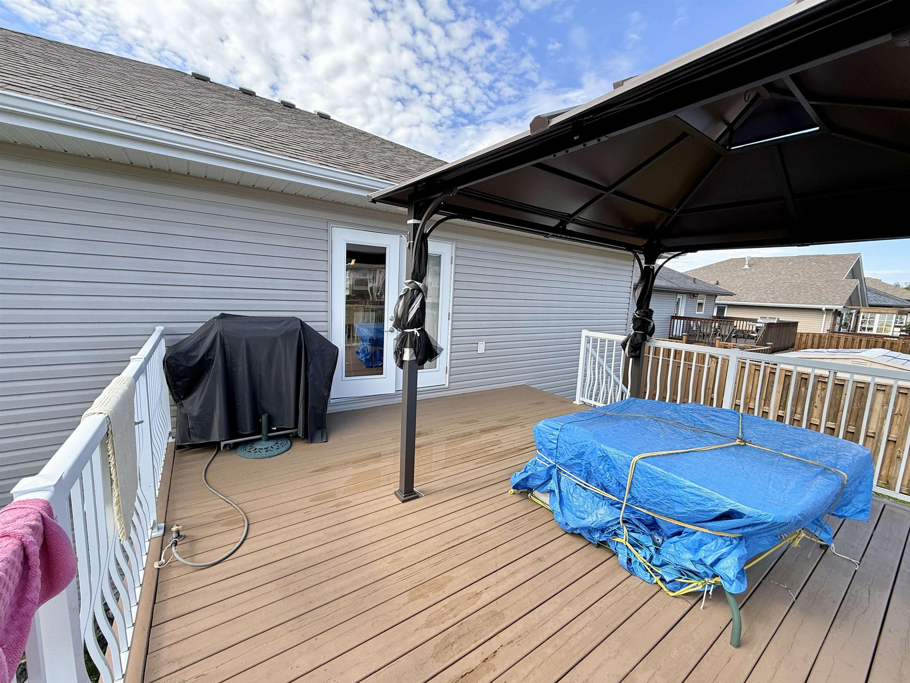 547 Fireweed Bay, Thunder Bay, ON