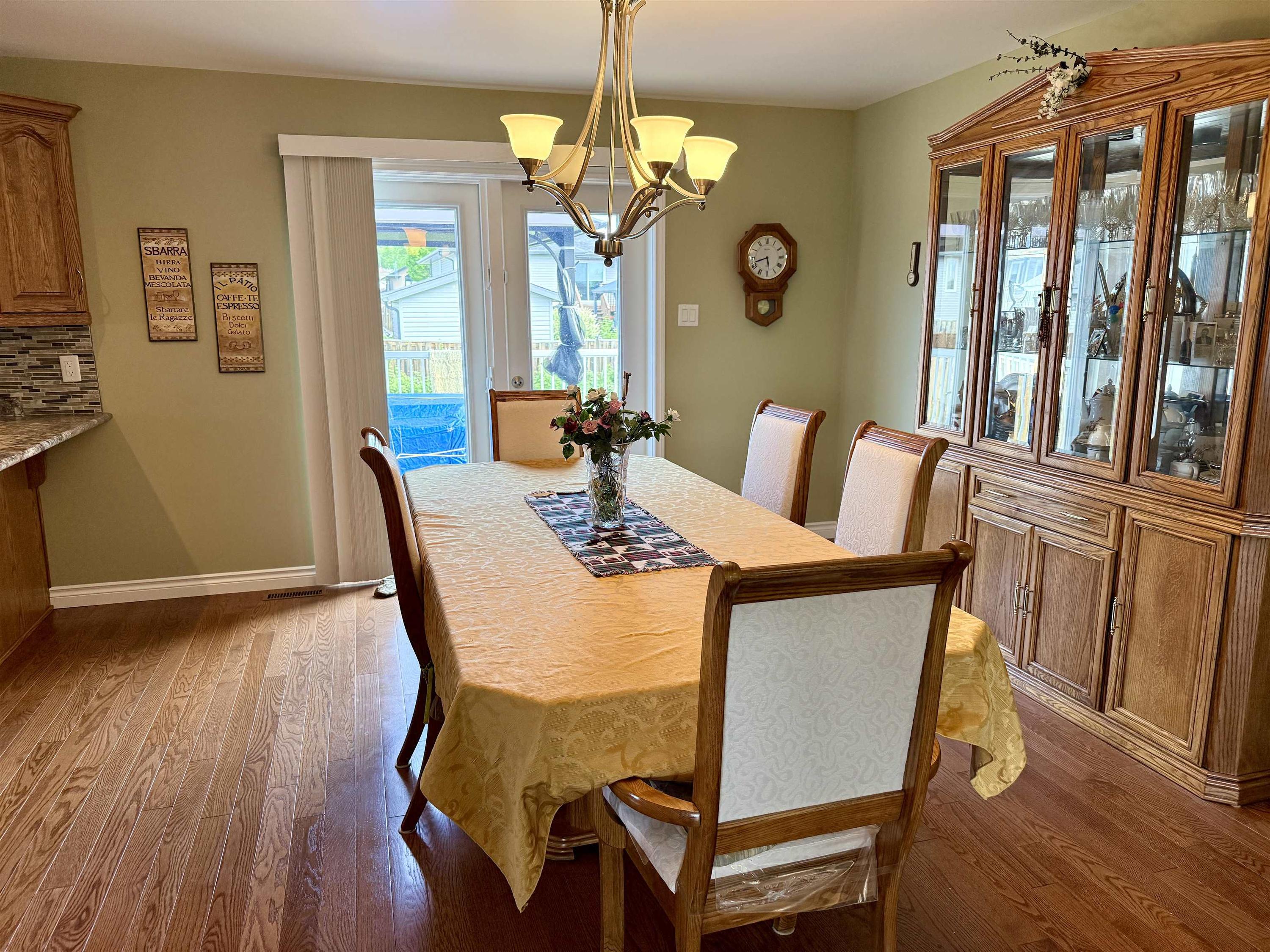 547 Fireweed Bay, Thunder Bay, ON