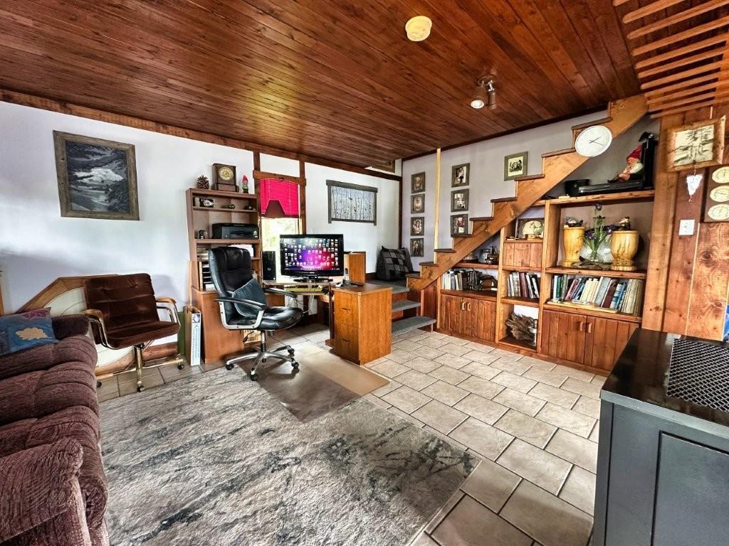 2131 Hwy 11, Atikokan, ON