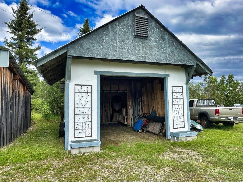 2131 Hwy 11, Atikokan, ON