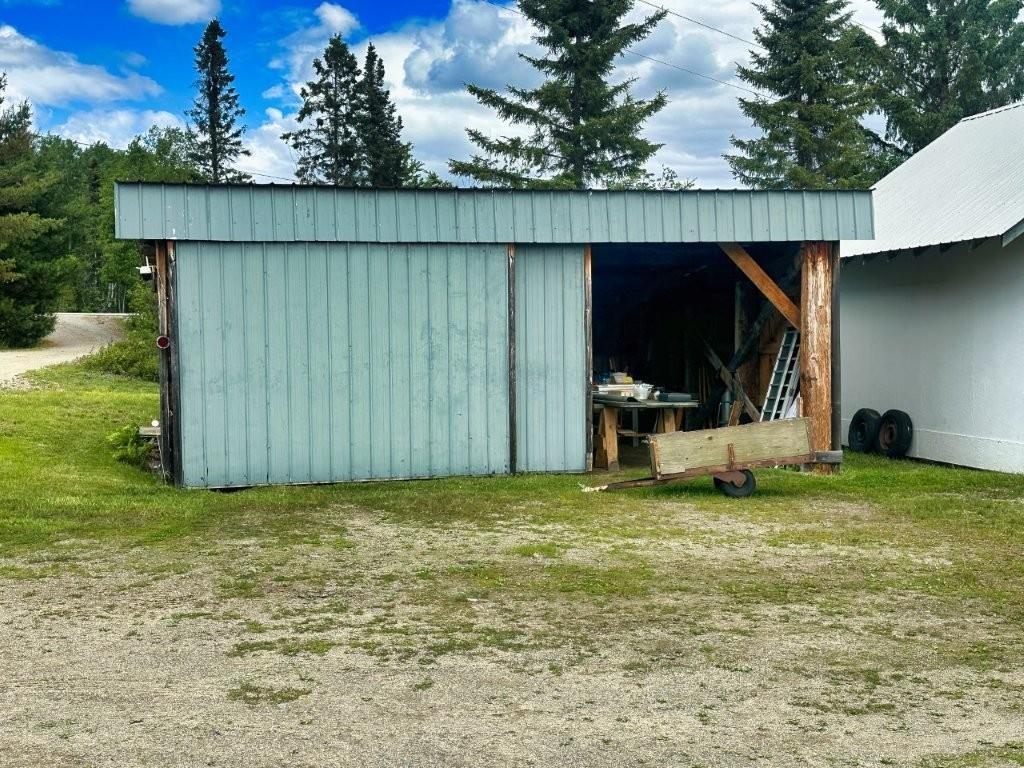 2131 Hwy 11, Atikokan, ON