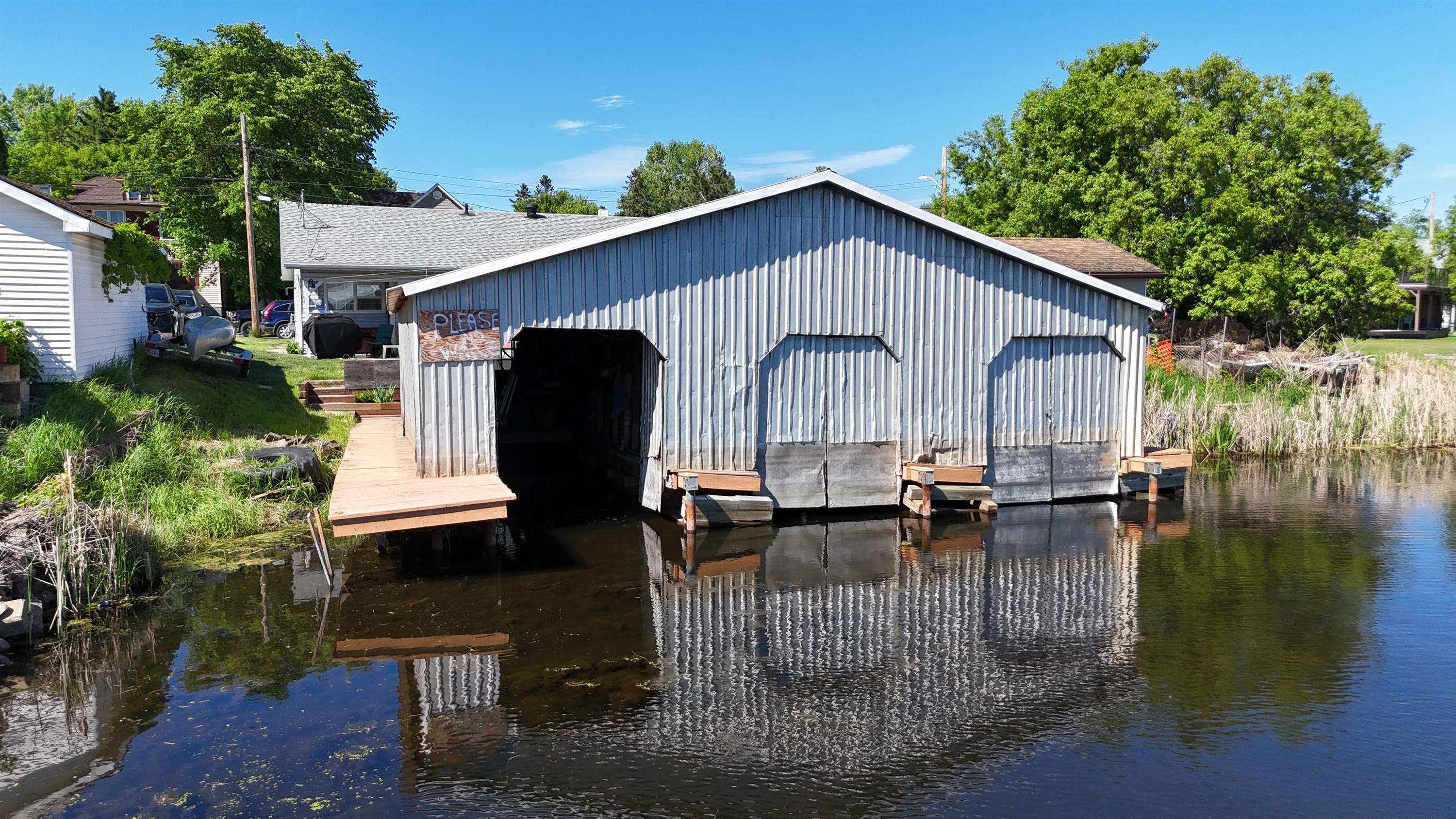 817 Second St S, Kenora, ON