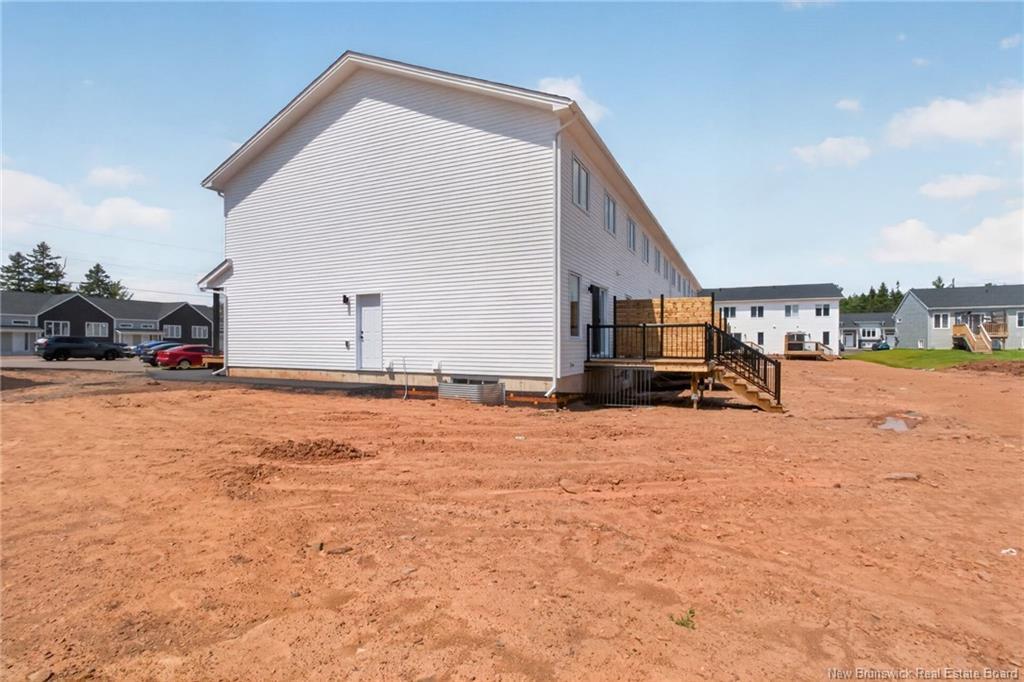 18 Cedric Crt, Dieppe, NB
