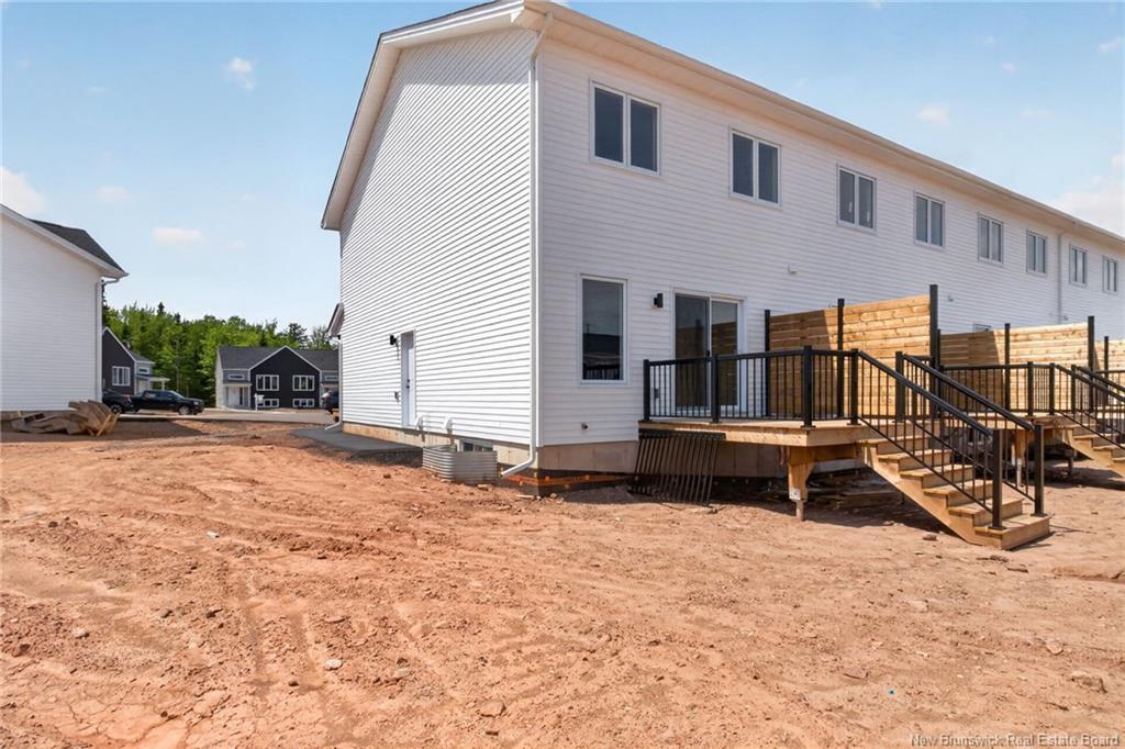 18 Cedric Crt, Dieppe, NB