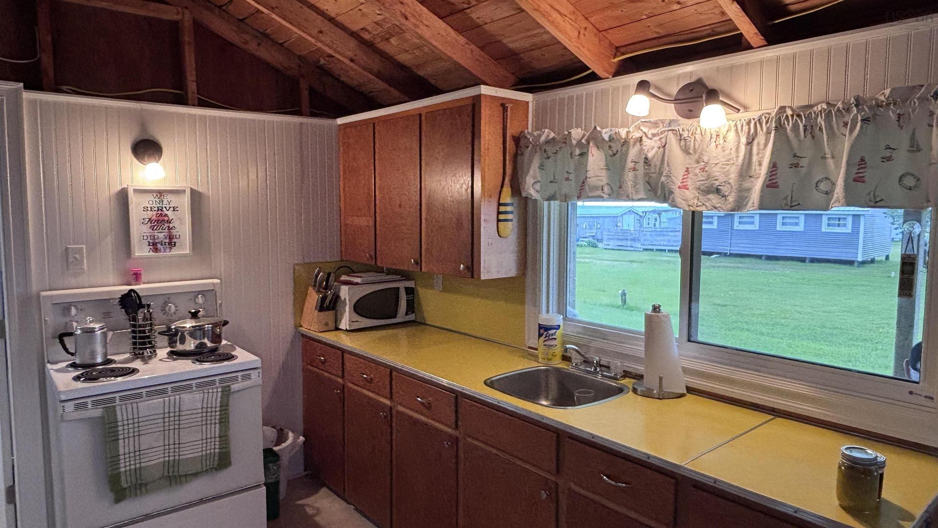 11 Douglas Crescent, Marshville, NS