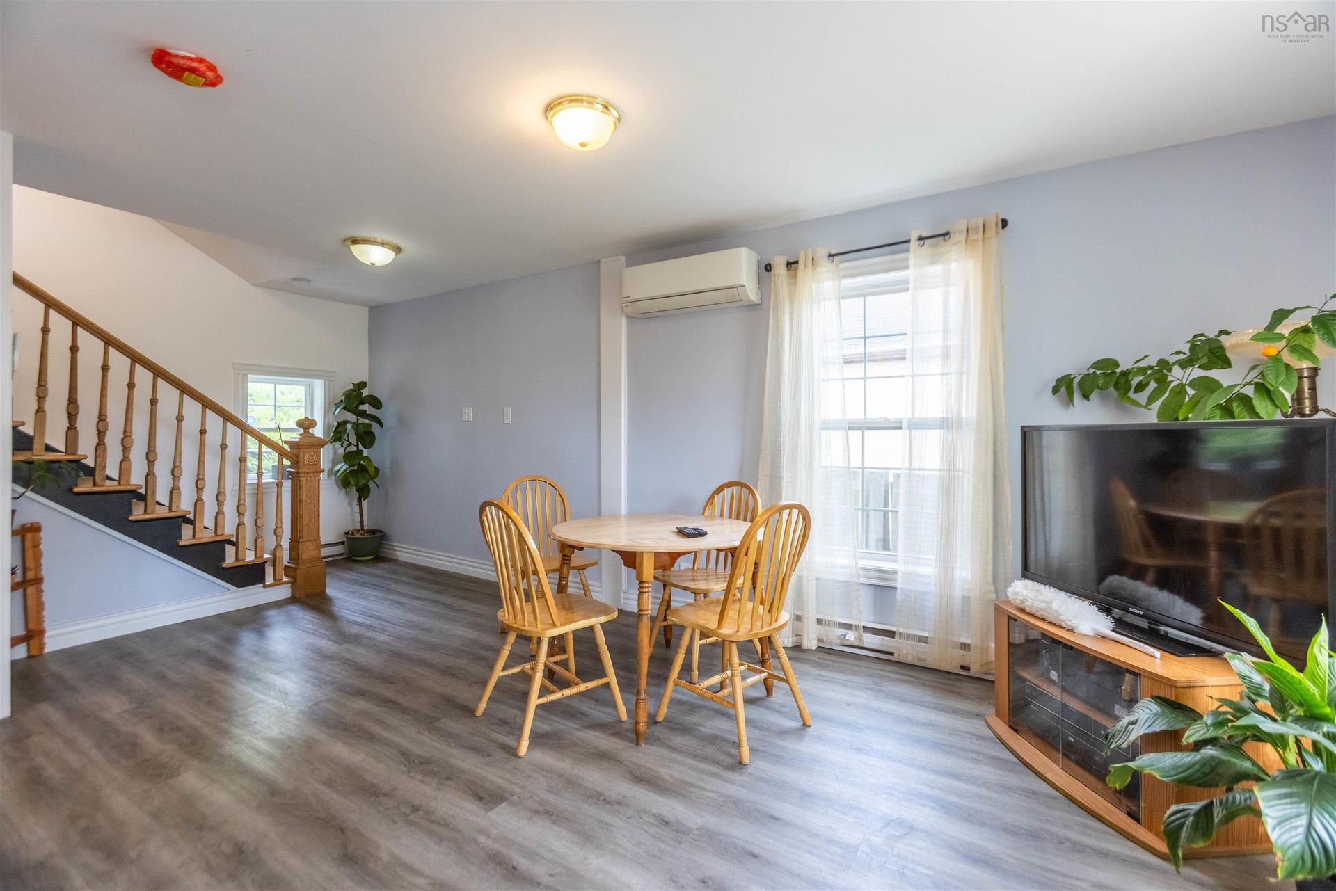 35 Hickman Street, Amherst, NS