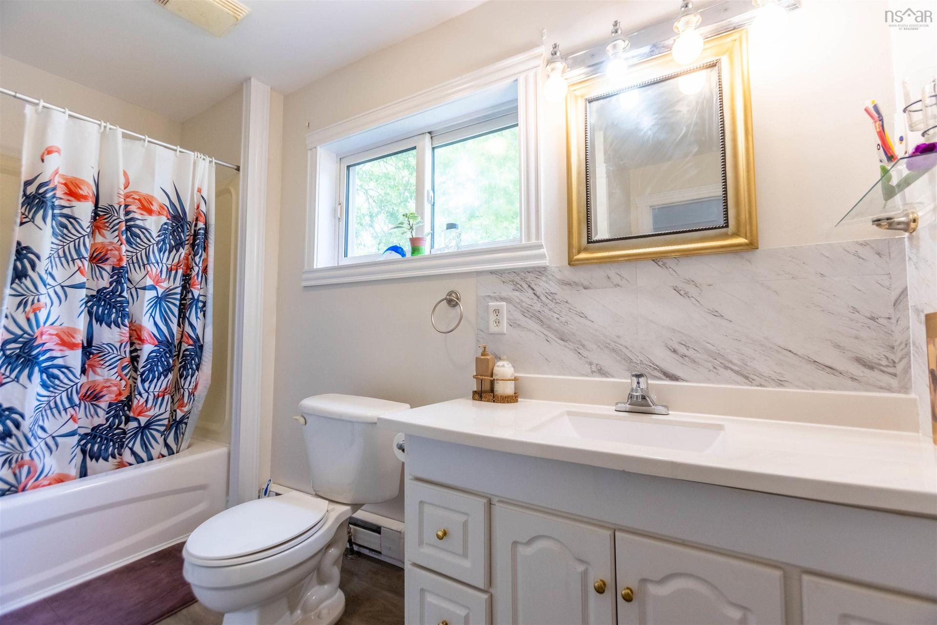 35 Hickman Street, Amherst, NS