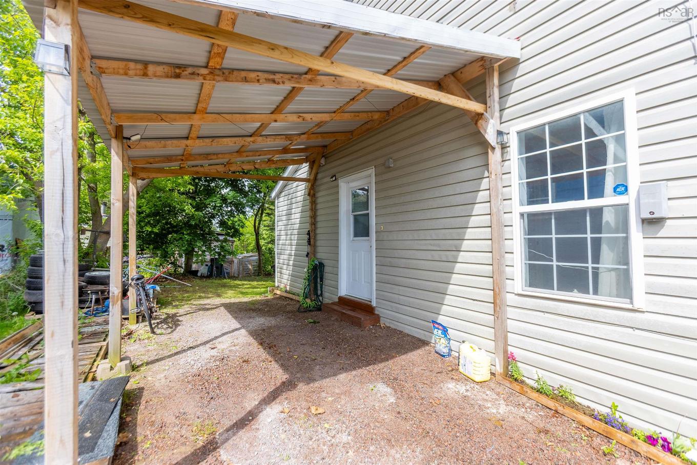 35 Hickman Street, Amherst, NS
