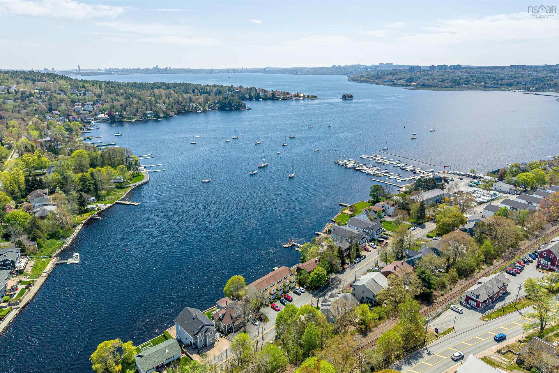 475 Shore Drive, Bedford, NS