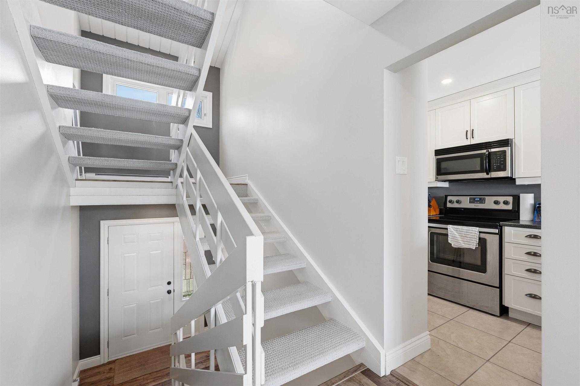 475 Shore Drive, Bedford, NS