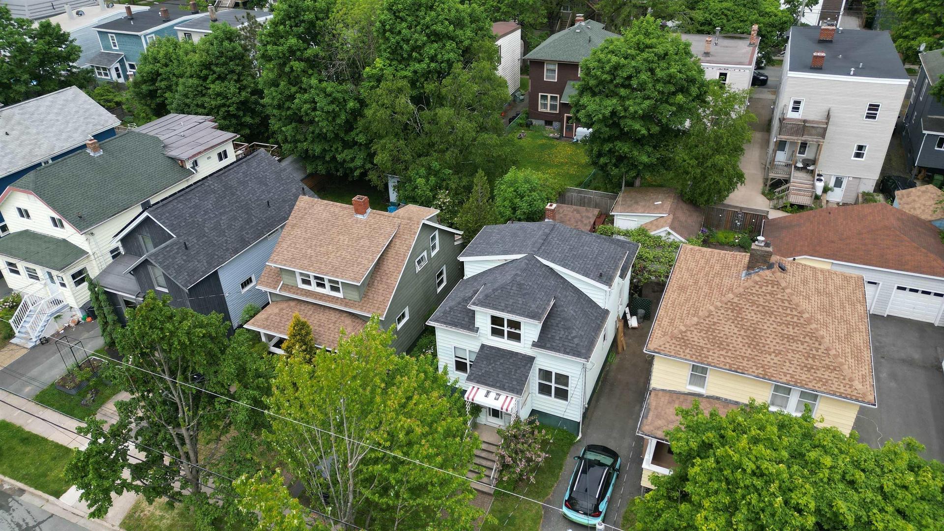 6285 Willow Street, Halifax, NS - Outdoor