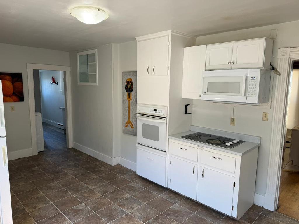 51 Upper Prince Street, Charlottetown, PE - Indoor Photo Showing Kitchen