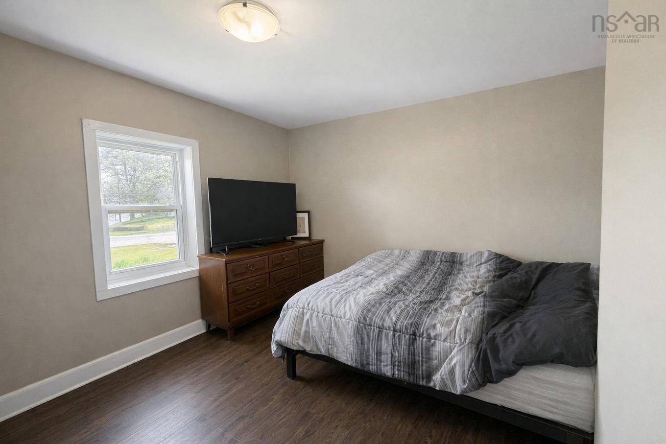 30-32 West Pleasant Street, Amherst, NS