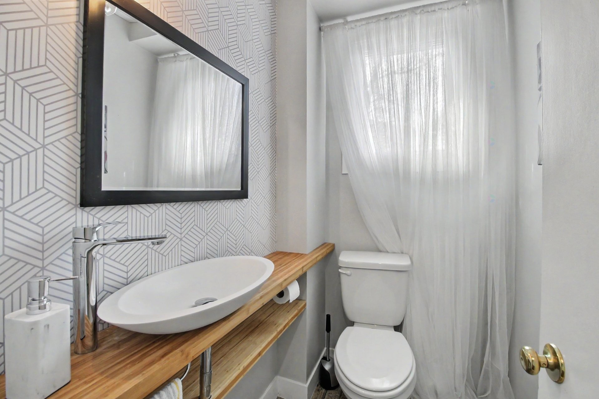 Salle d'eau - 471 Av. Murdoch, Rouyn-Noranda, QC