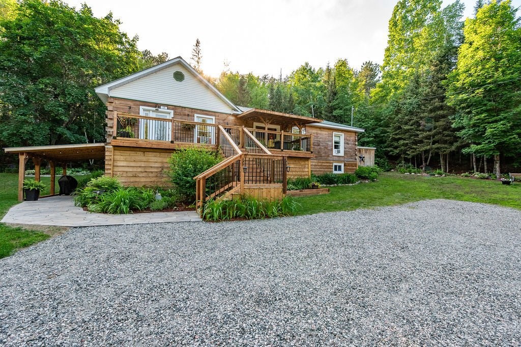 Front of Structure - 28 Ch. Mitchell, Otter Lake, QC