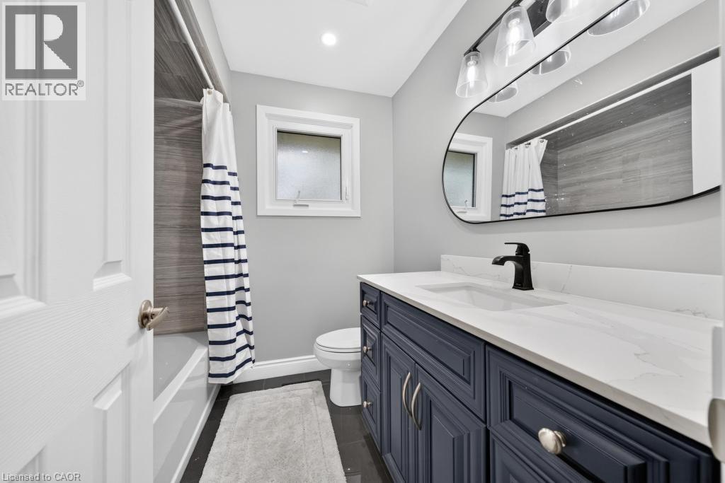 662 Montego Crescent, Burlington, ON