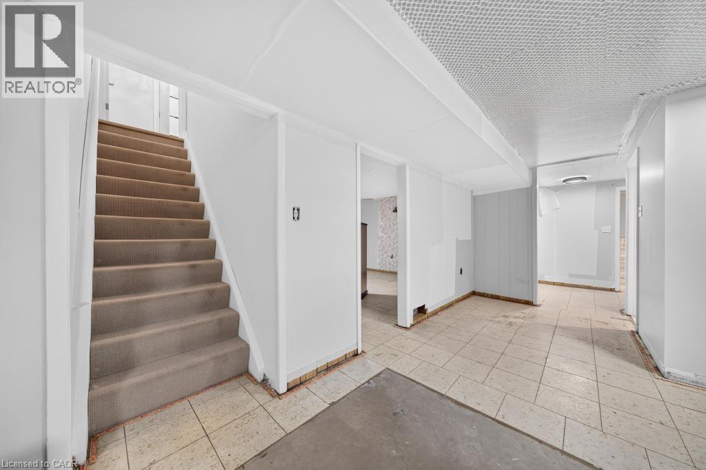 662 Montego Crescent, Burlington, ON
