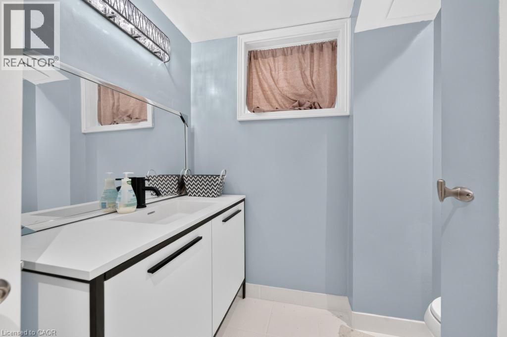 662 Montego Crescent, Burlington, ON