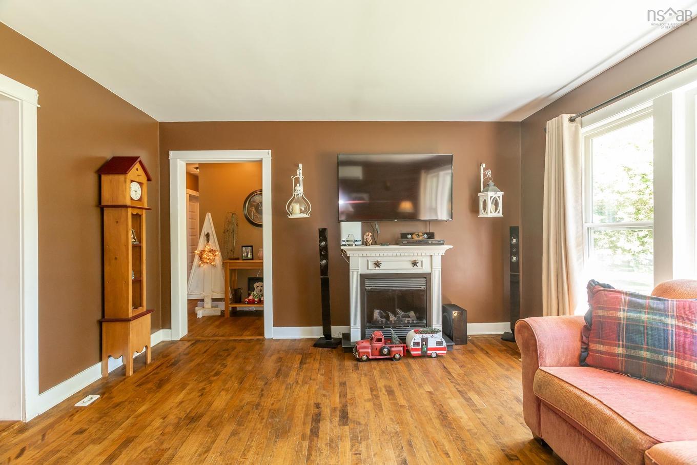 93 School Street, Middleton, NS