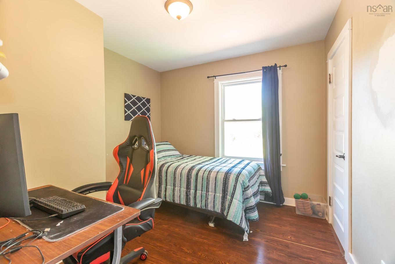 93 School Street, Middleton, NS