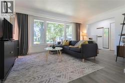 34 GOLFVIEW Road Guelph, ON N1E 1A6