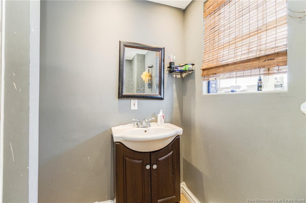 490 Golf St, Bathurst, NB