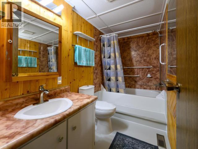 65-986 Range Road, Whitehorse, YT