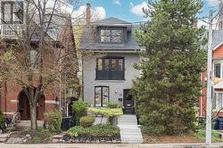 86 DUPONT STREET Toronto, ON M5R 1V2