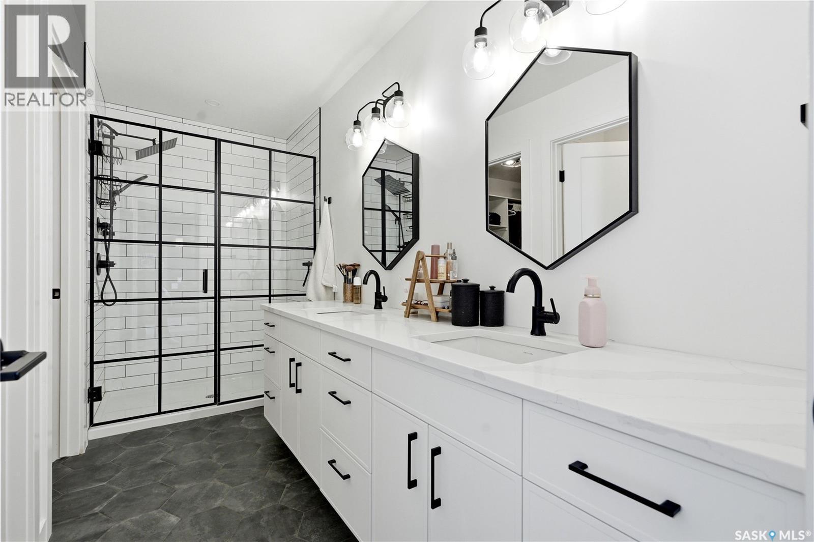 147 Barrett Street, Saskatoon, SK