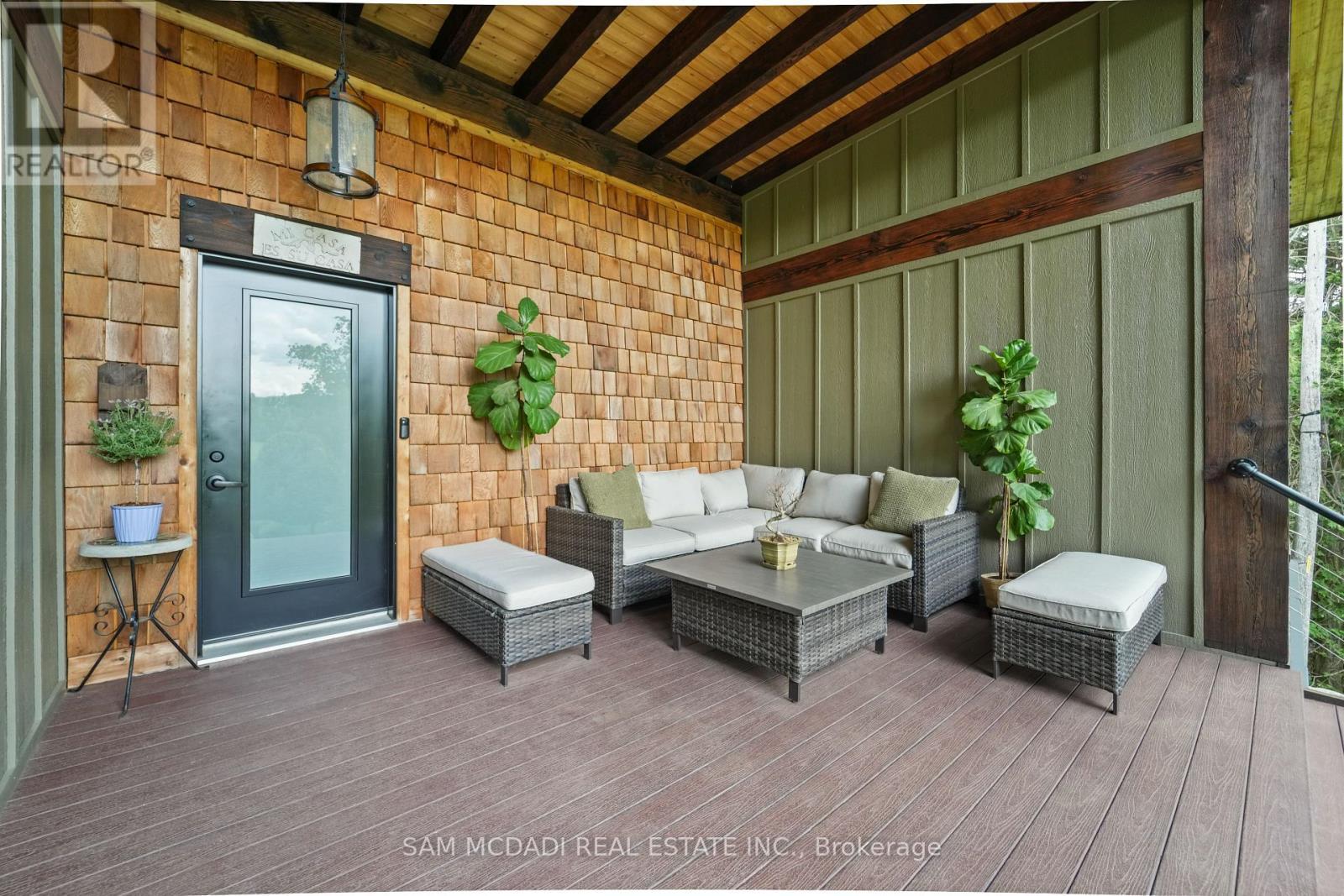 2084 Grand Boulevard, Burlington, ON