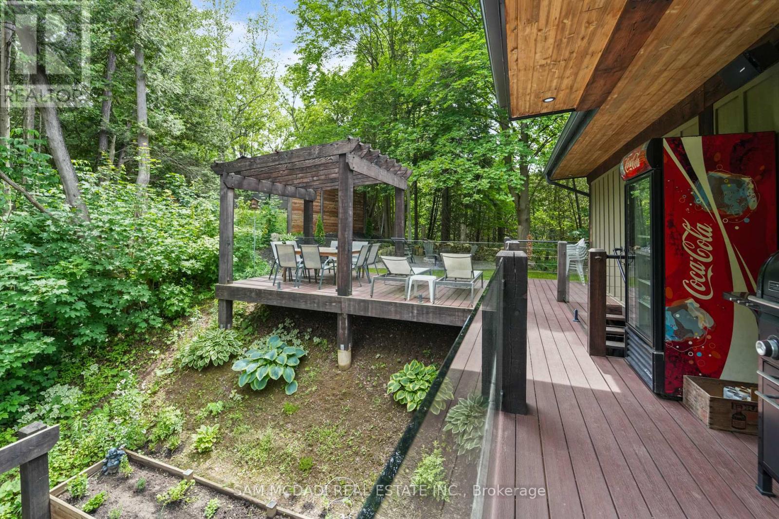 2084 Grand Boulevard, Burlington, ON
