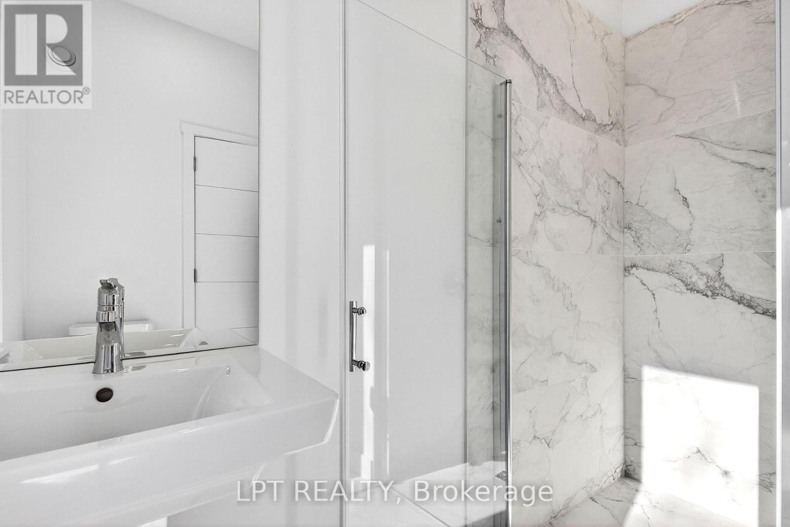 14 Stevens Avenue, Ottawa, ON