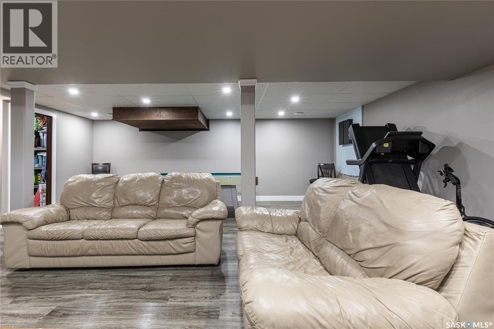 1387 Manitou Crescent, Moose Jaw, SK