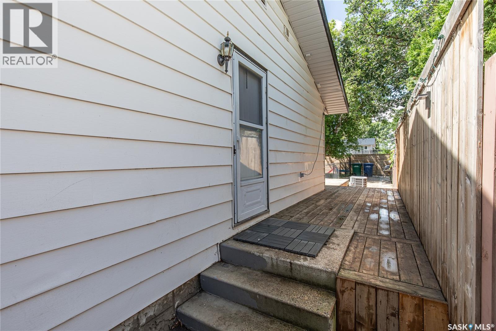 1387 Manitou Crescent, Moose Jaw, SK