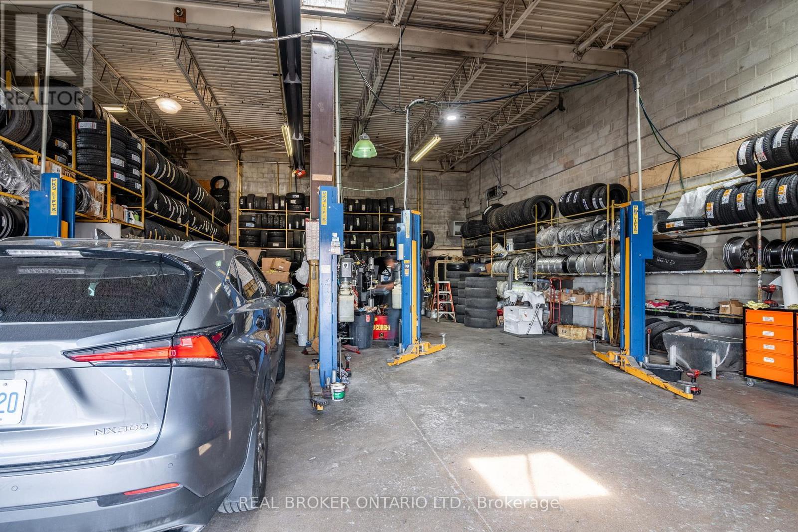 230 Pritchard Road, Hamilton, ON