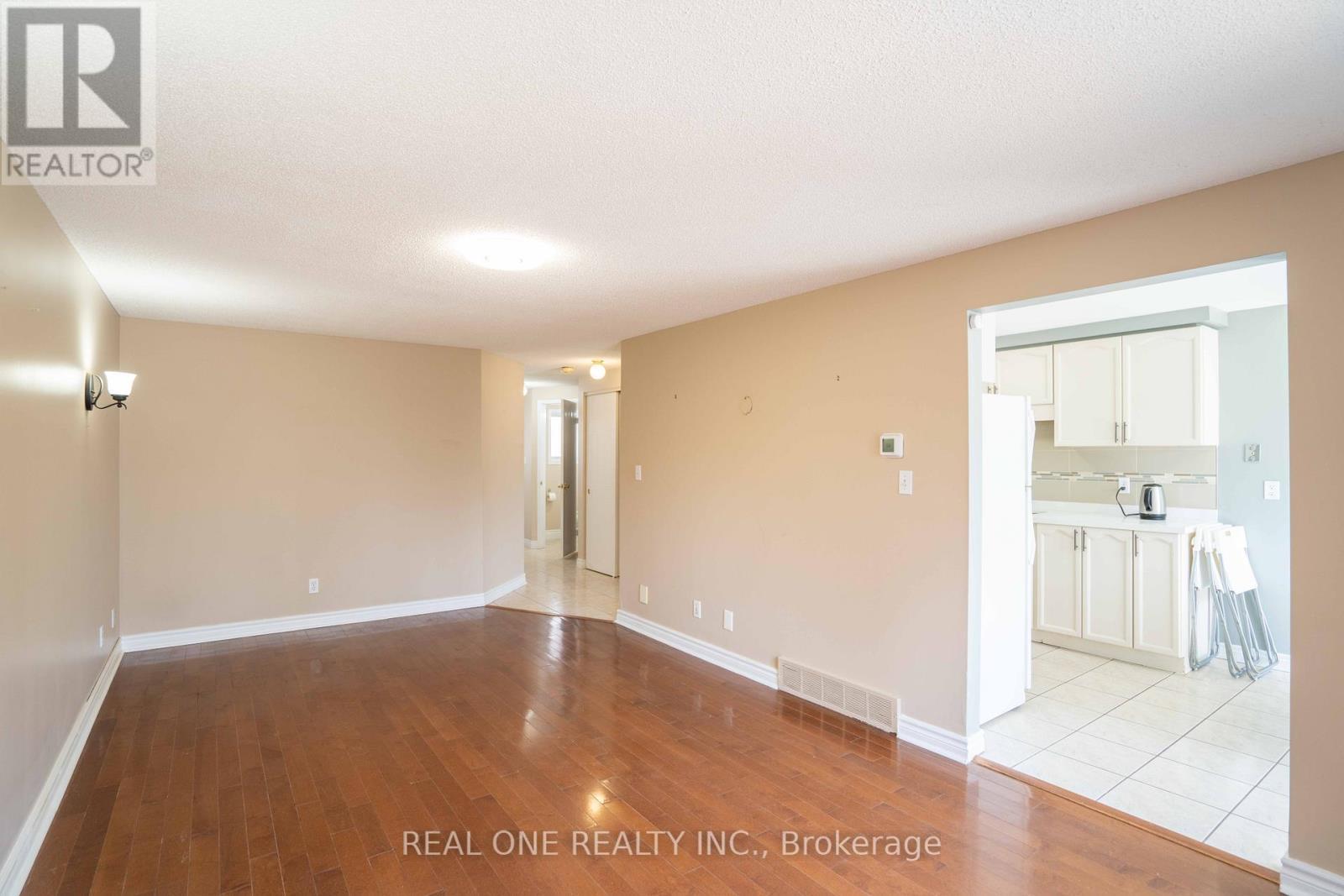 407 Downsview Place, Waterloo, ON