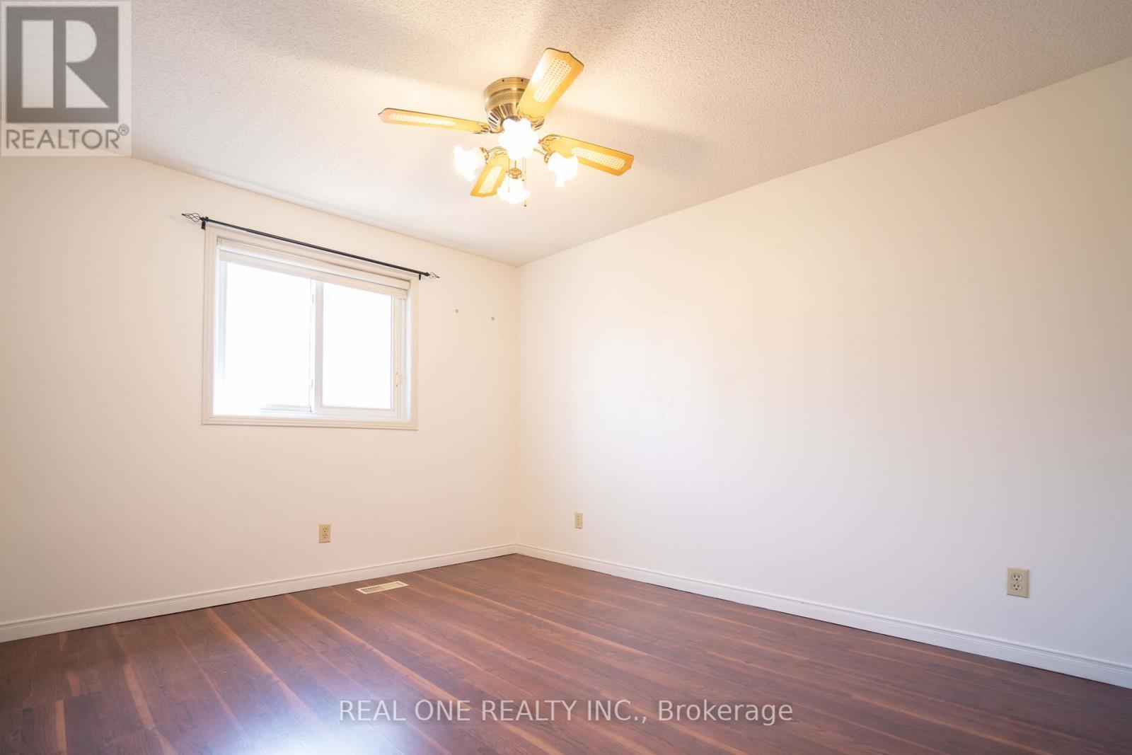 407 Downsview Place, Waterloo, ON