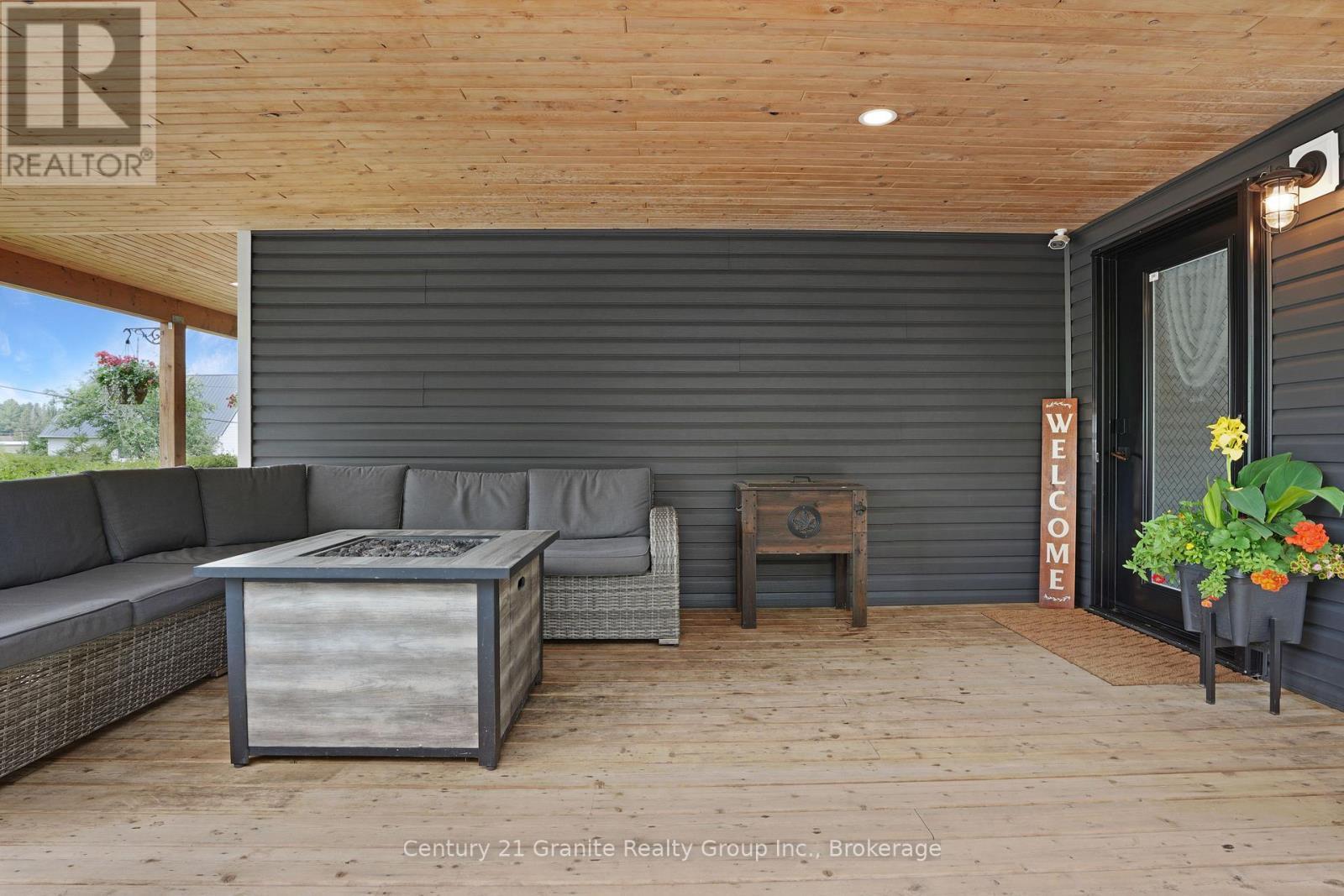 25 Post Street, South Algonquin, ON