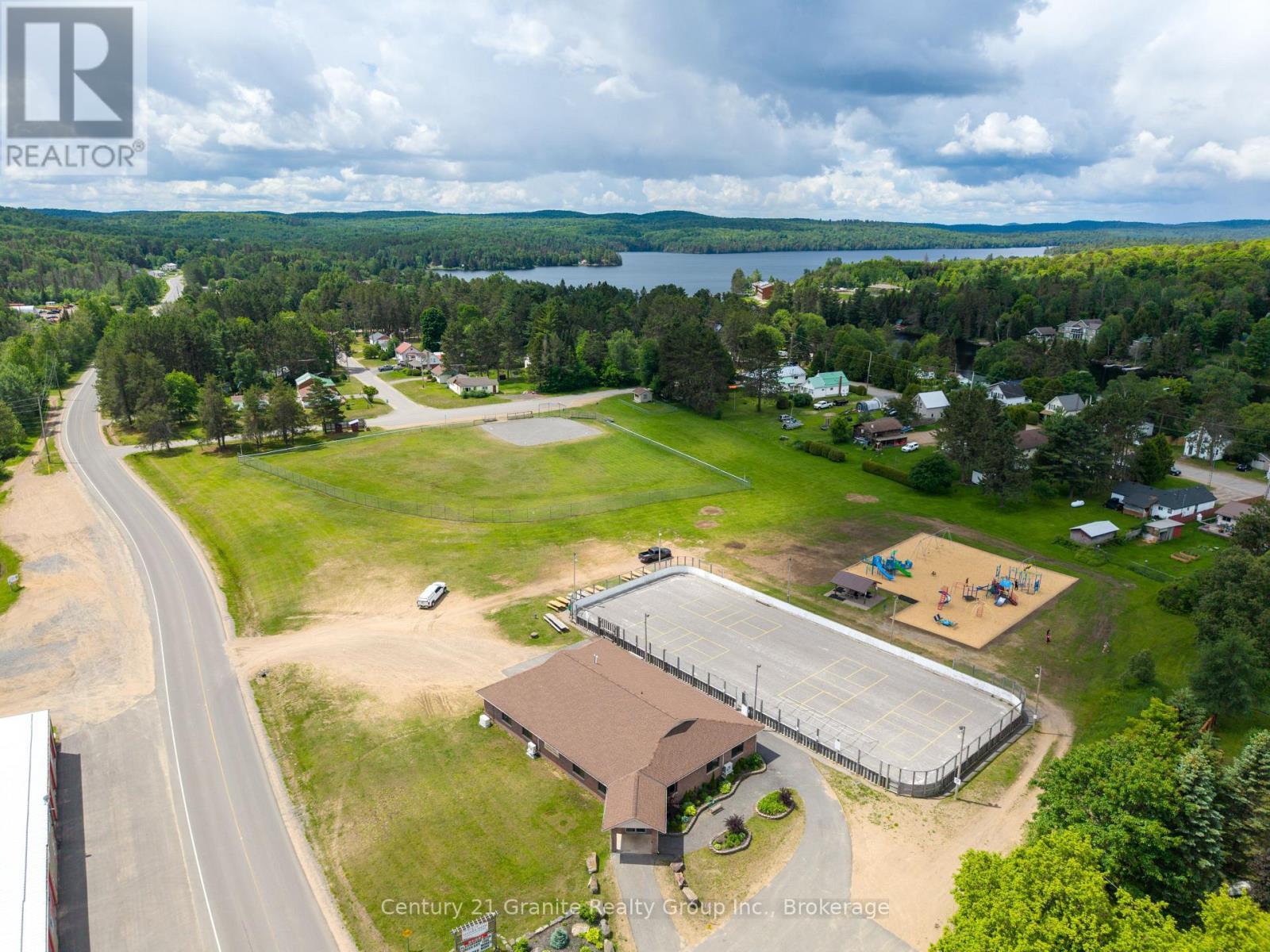 25 Post Street, South Algonquin, ON