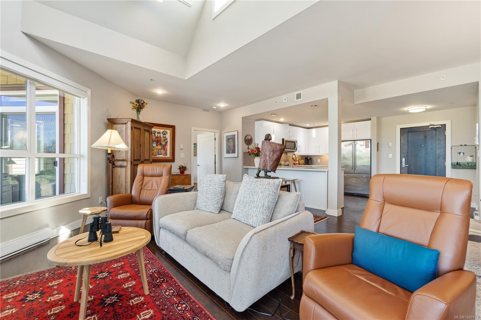 #302-439 College Rd, Qualicum Beach, BC