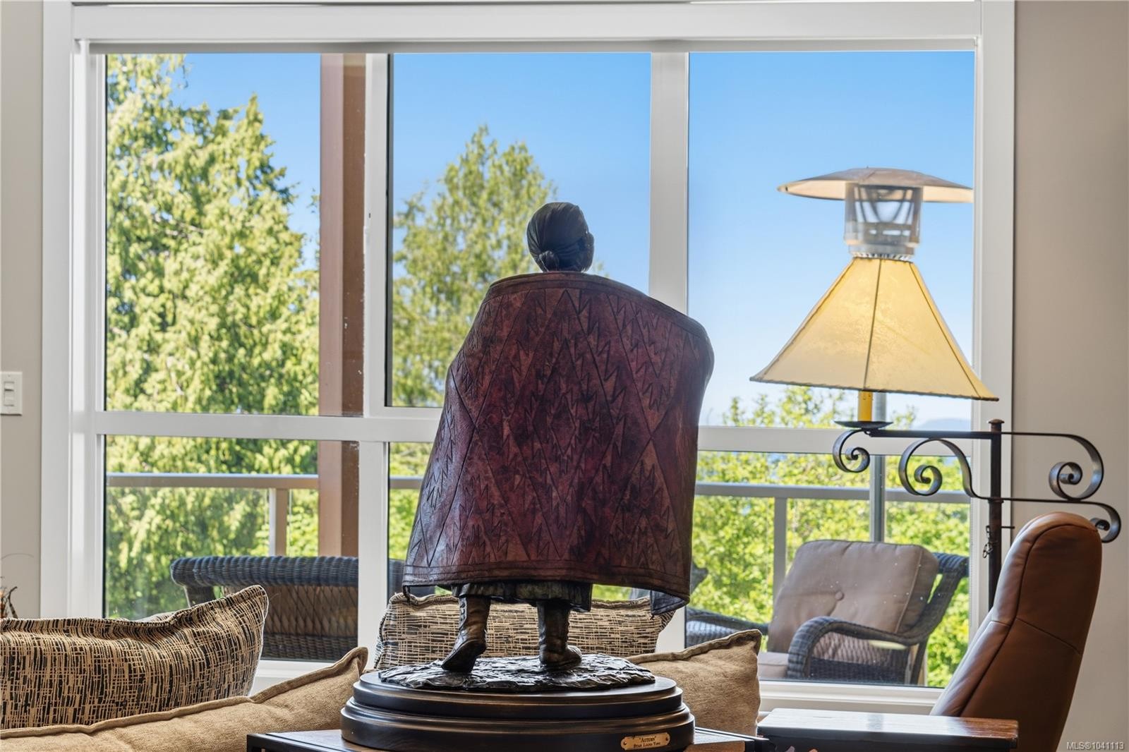 #302-439 College Rd, Qualicum Beach, BC