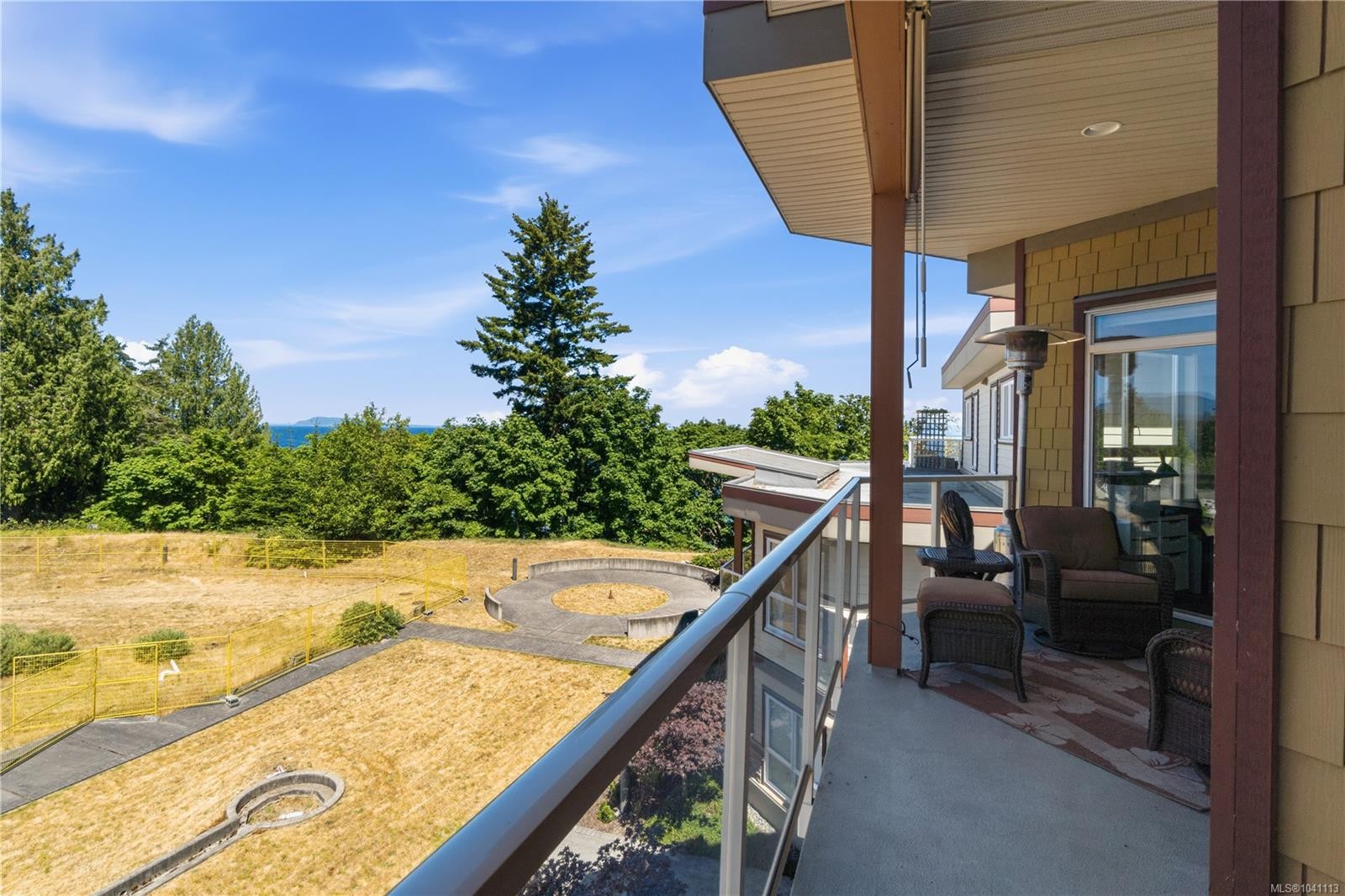 #302-439 College Rd, Qualicum Beach, BC