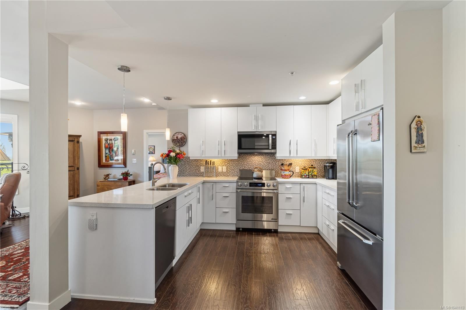 #302-439 College Rd, Qualicum Beach, BC