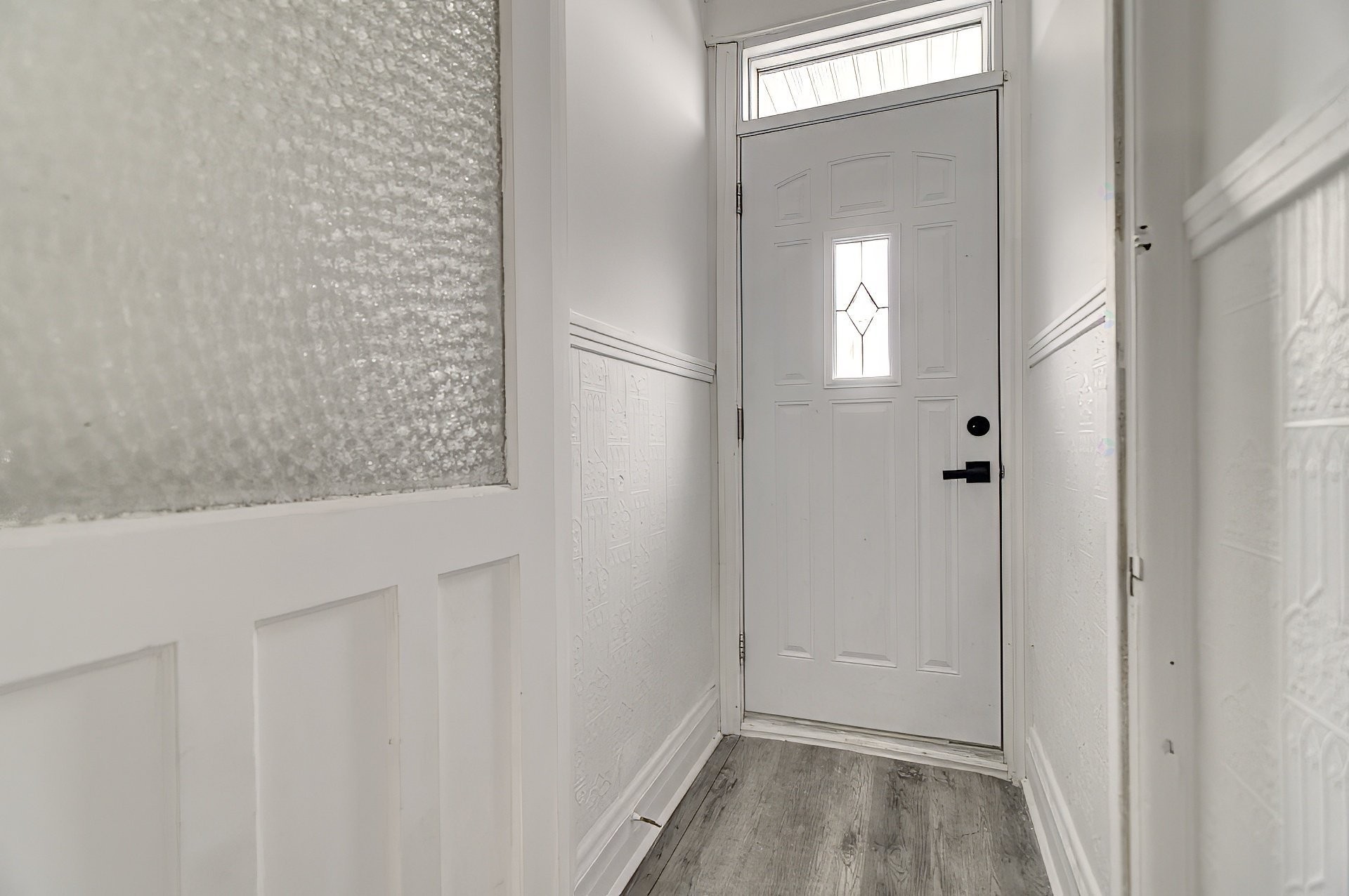 Mud Room - 8621 Rue St-Denis, Montréal (Villeray/Saint-Michel/Parc-Extension), QC