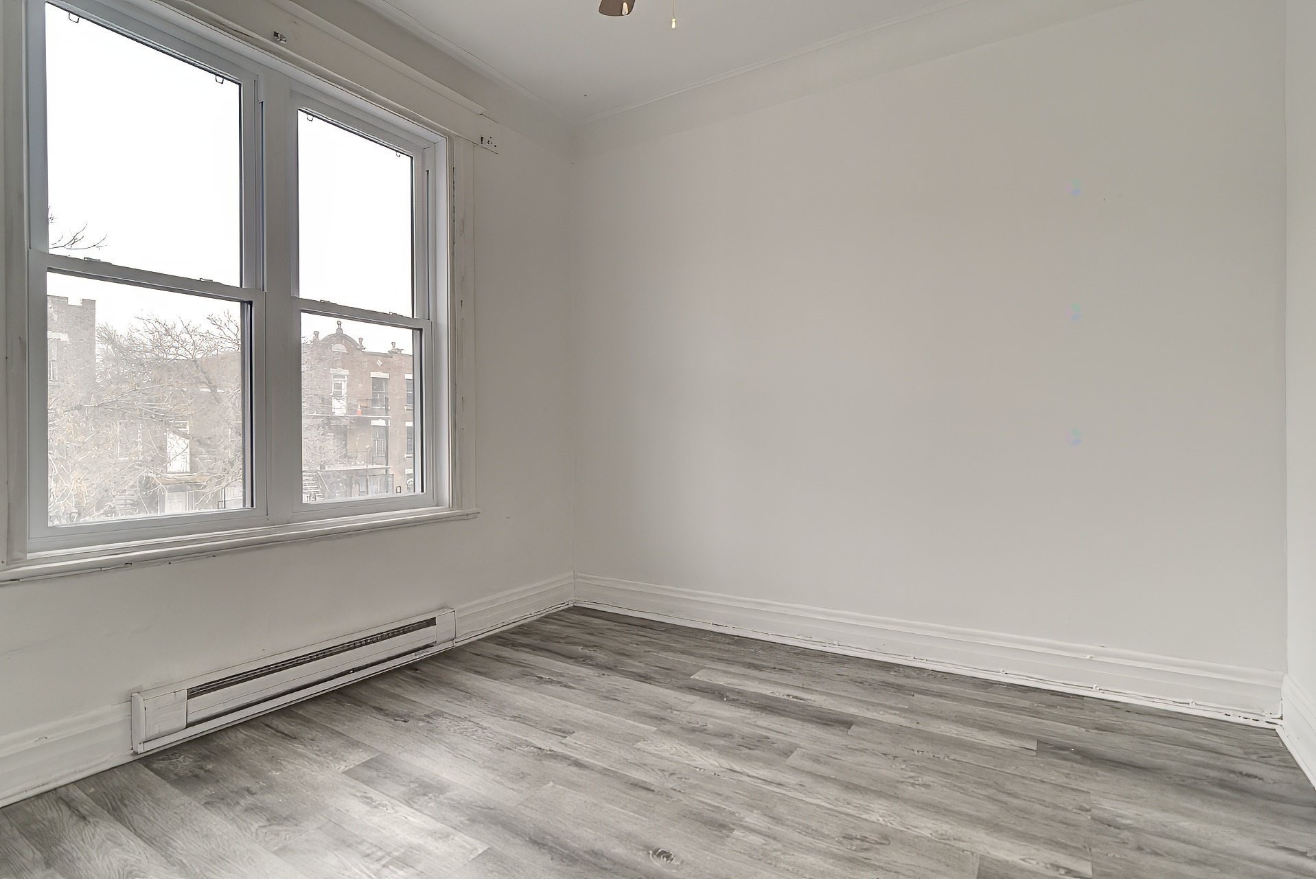 Bedroom - 8621 Rue St-Denis, Montréal (Villeray/Saint-Michel/Parc-Extension), QC