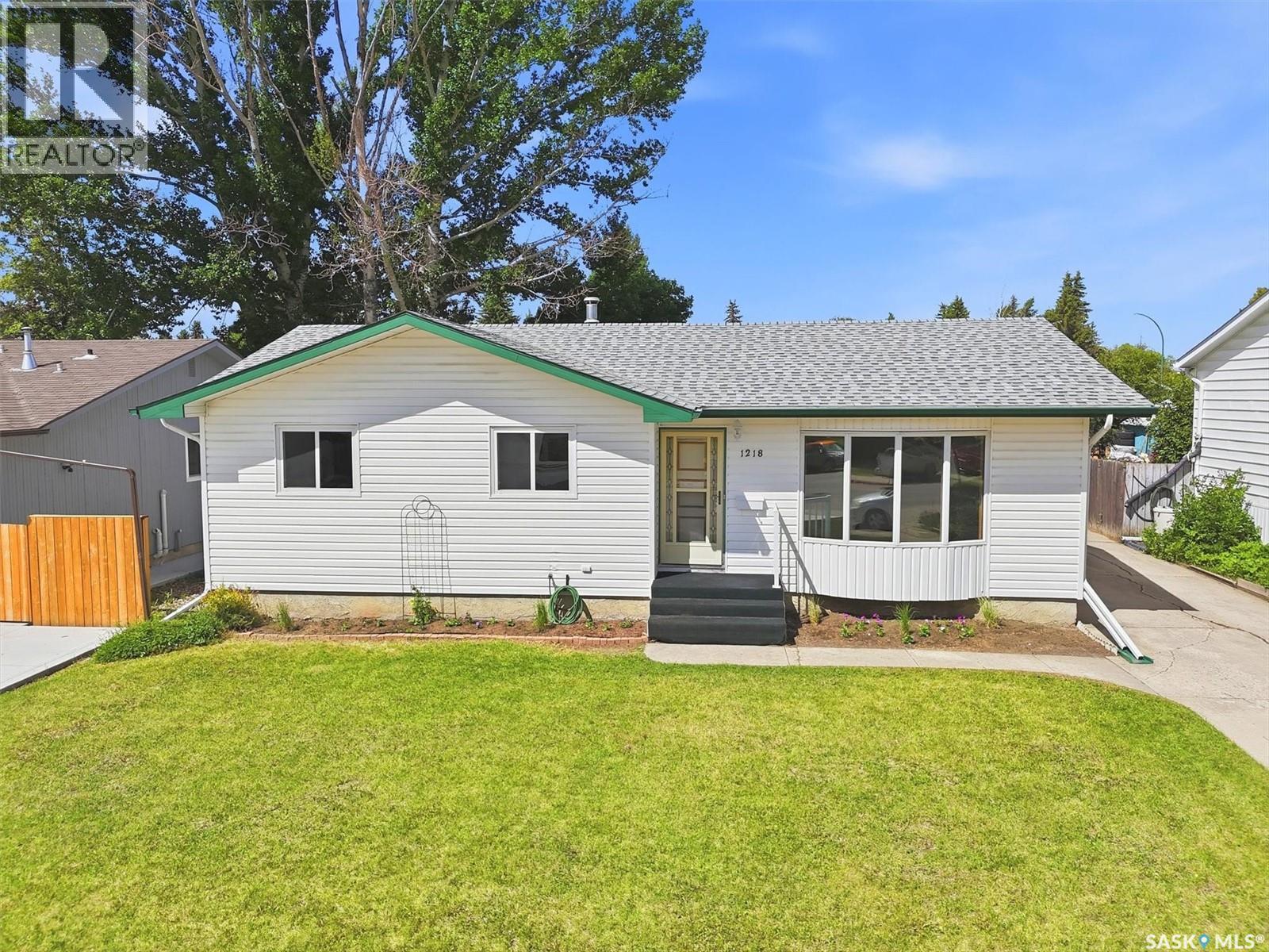 1218 Moss Avenue, Saskatoon, SK