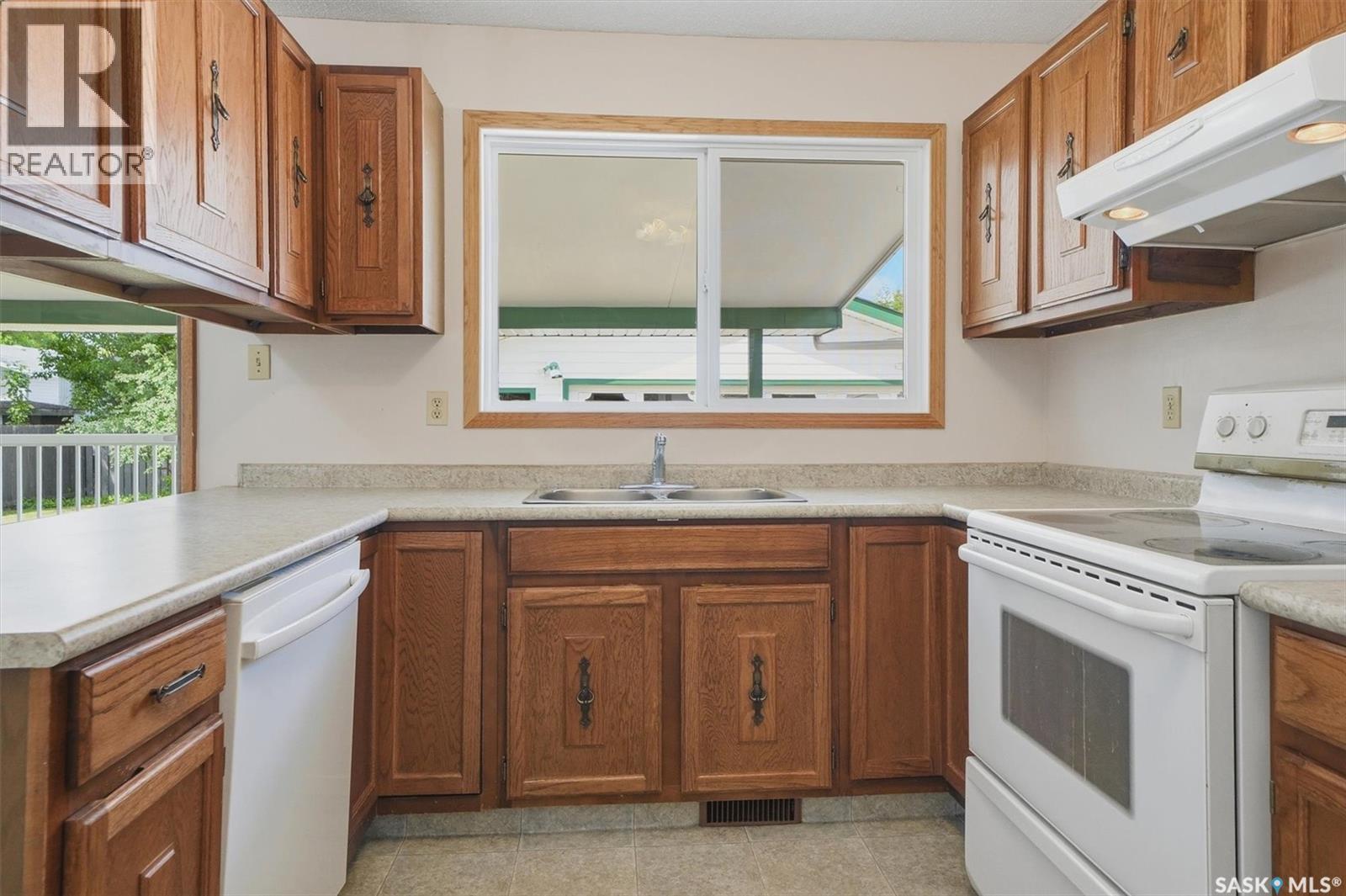1218 Moss Avenue, Saskatoon, SK