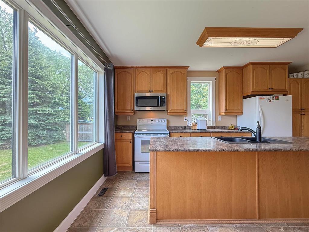 721 5Th Avenue, Rivers, MB