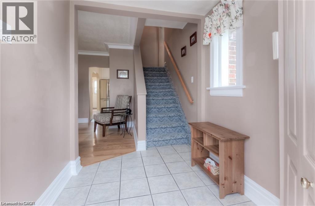 465 Nyberg Street, Kitchener, ON - Indoor Photo Showing Other Room